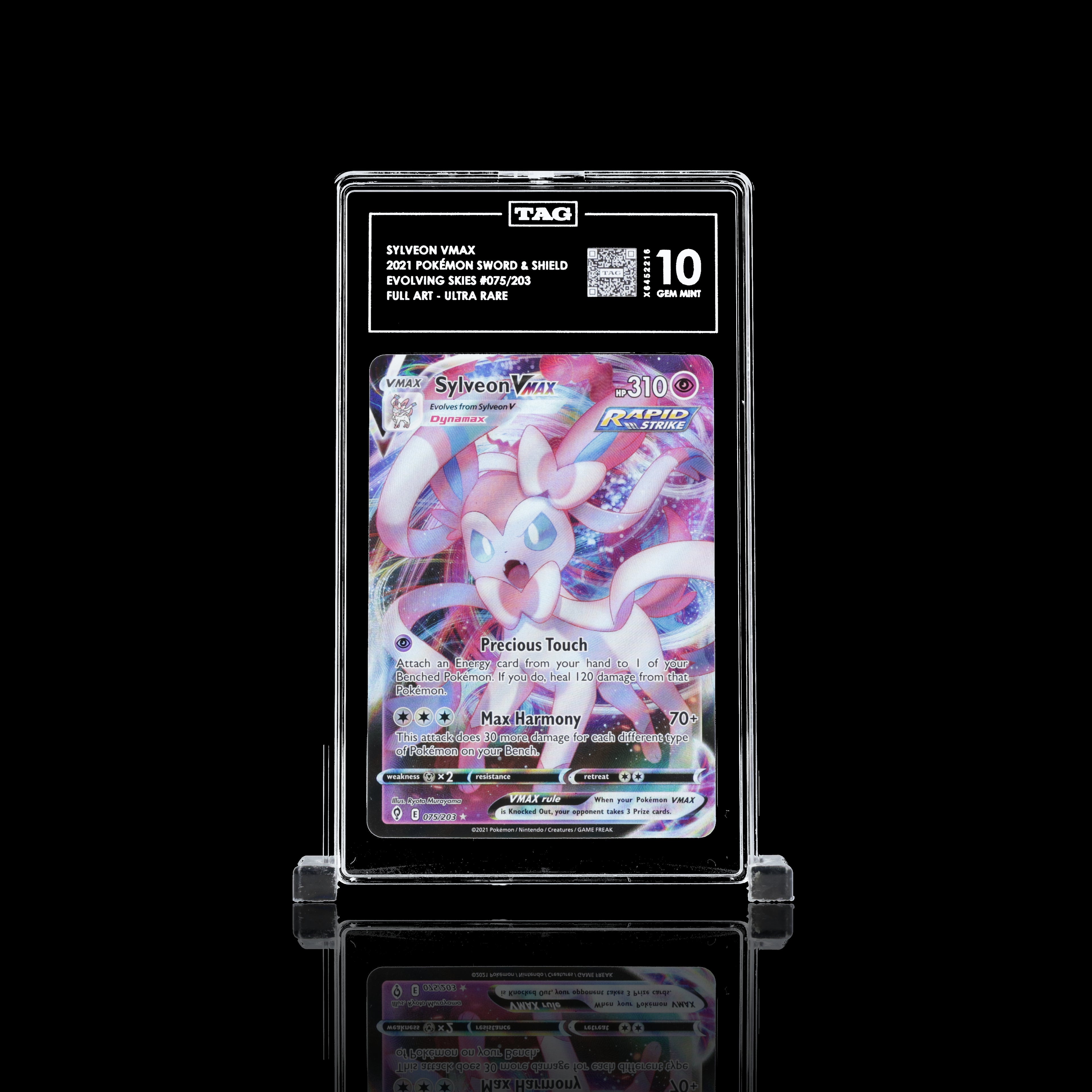 TAG 10 Sylveon VMAX 075/203